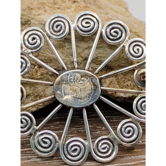 Vintage Turquoise and Sterling Silver Pinwheel Brooch - Picture 5 of 6